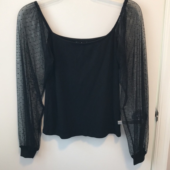 NWT Jollycode top with sheer sleeves, size med - Picture 2 of 10